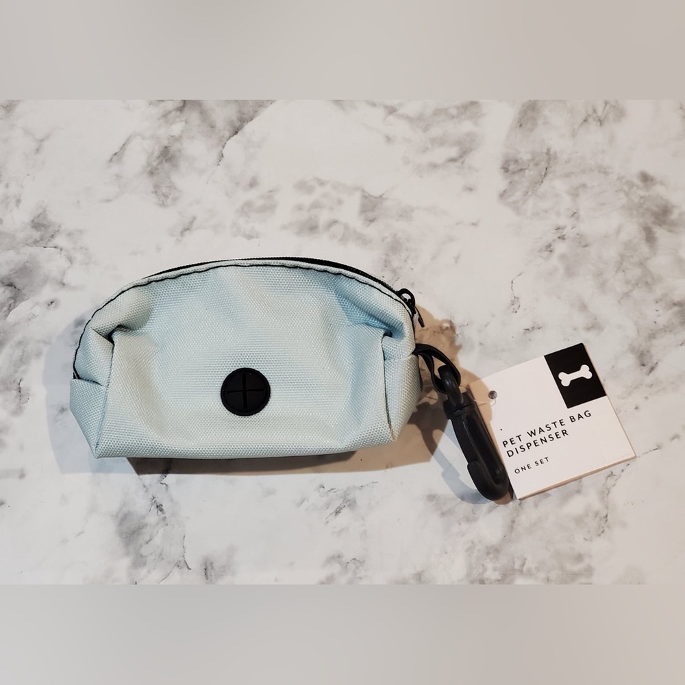 Pet Waste Bag Dispenser With Clip And Roll Of Bags